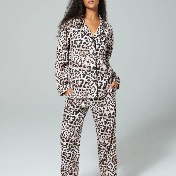 NEW. BEDHEAD CHEETAH FLANNEL PAJAMA